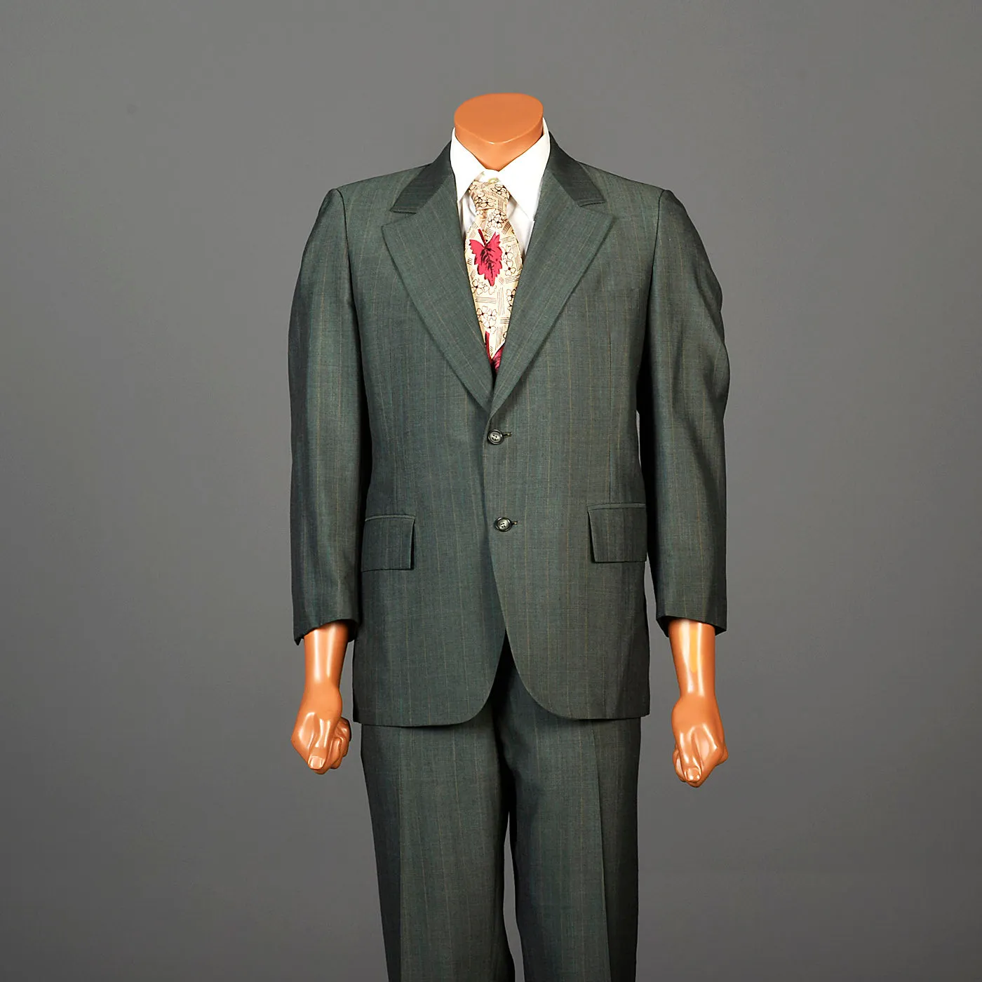 1970s Mens Two Piece Suit in Green Sharkskin