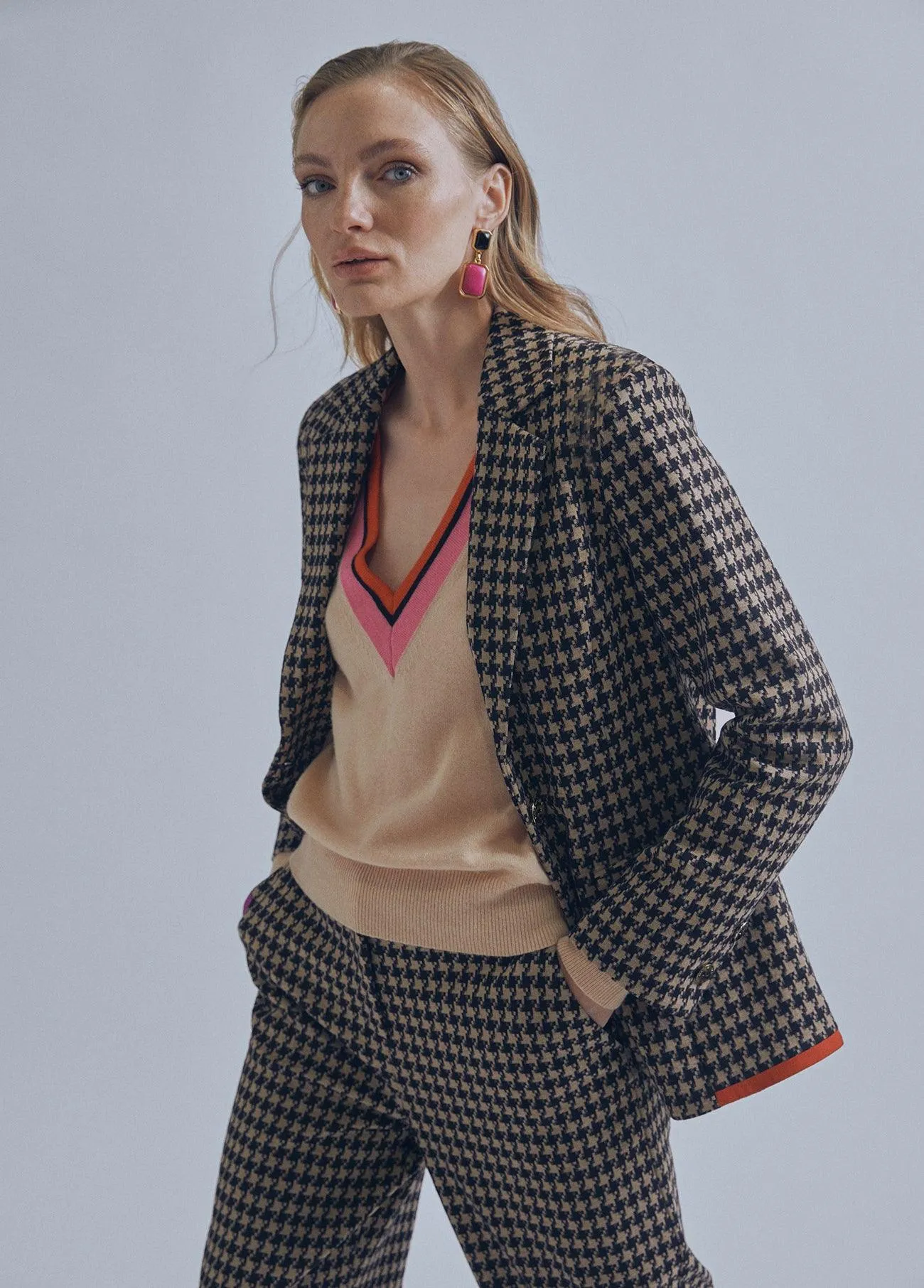 Houndstooth blazer