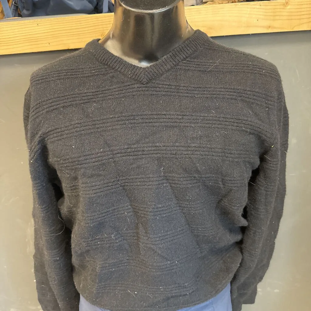 Hudson North - Men's Lambswool Sweater: Black-men-LG