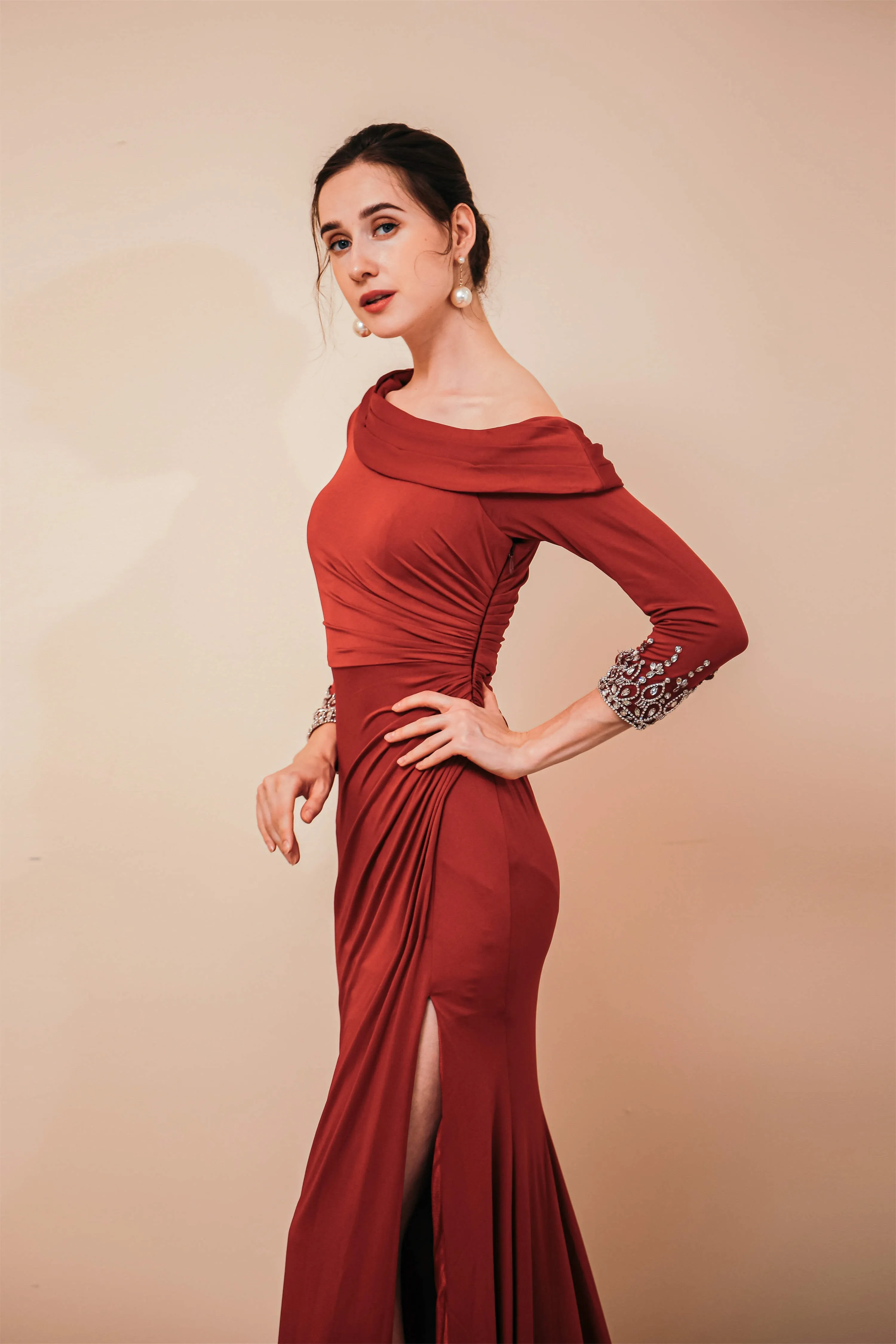 Long Sleeves Mermaid Burgundy Long Mother of the Bride Dresses