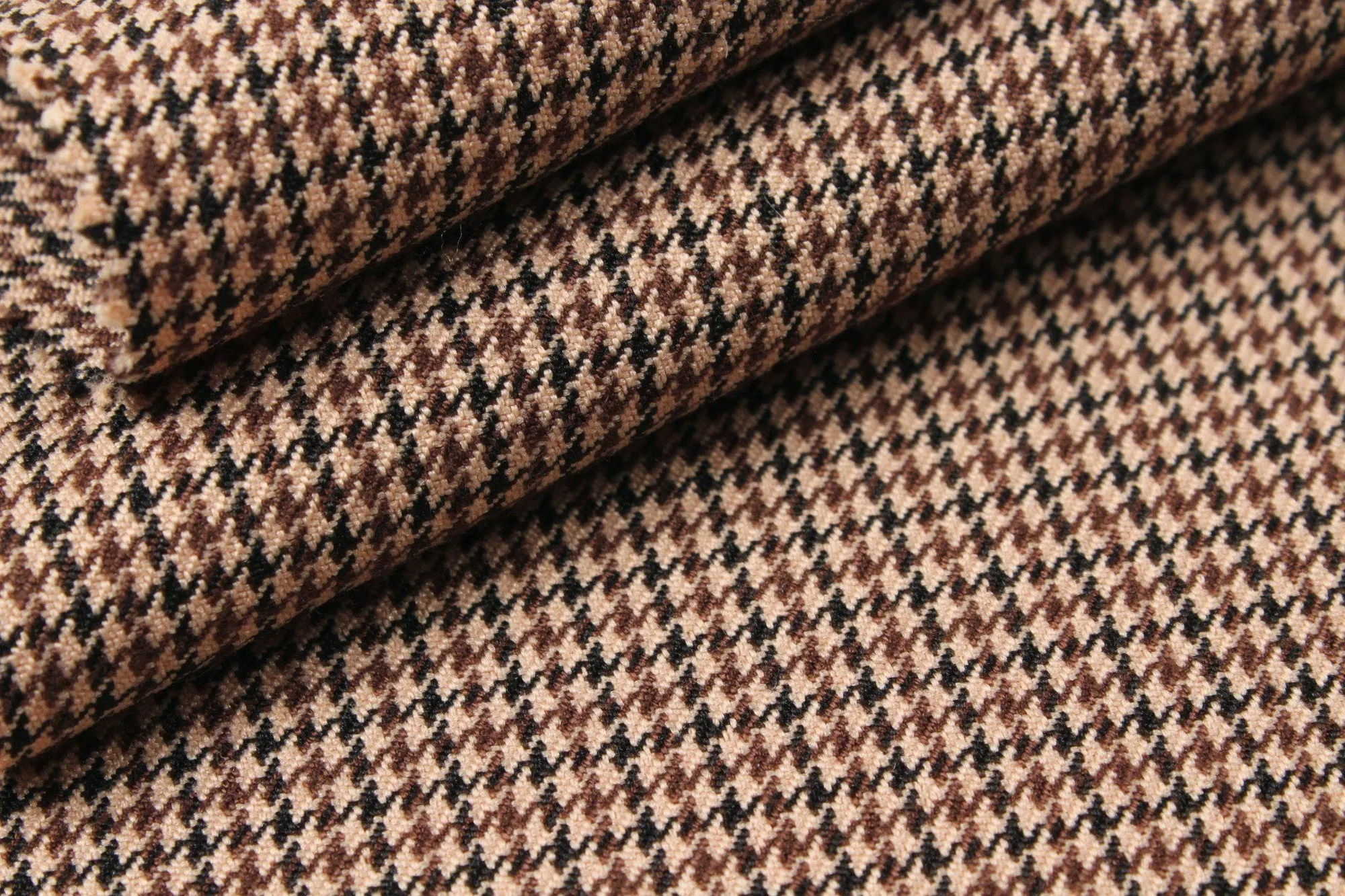 Poly Viscose - Houndstooth