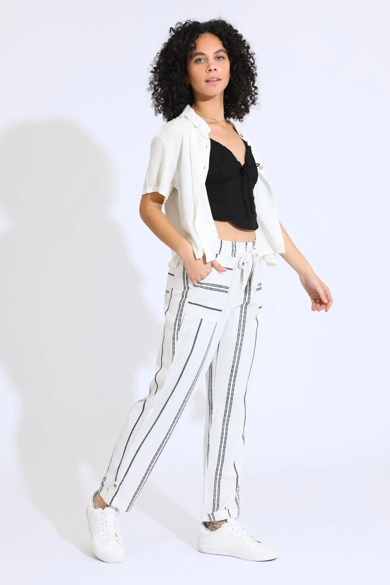 Tie Waist Convertible Pant - White / Black